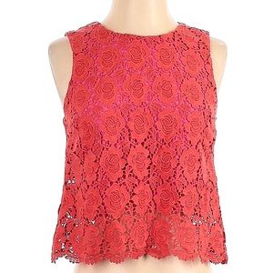 Cropped Lace Sleeveless Blouse